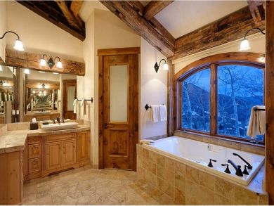 Five Bedroom Luxury Ski  Vacation Rental Home Colorado